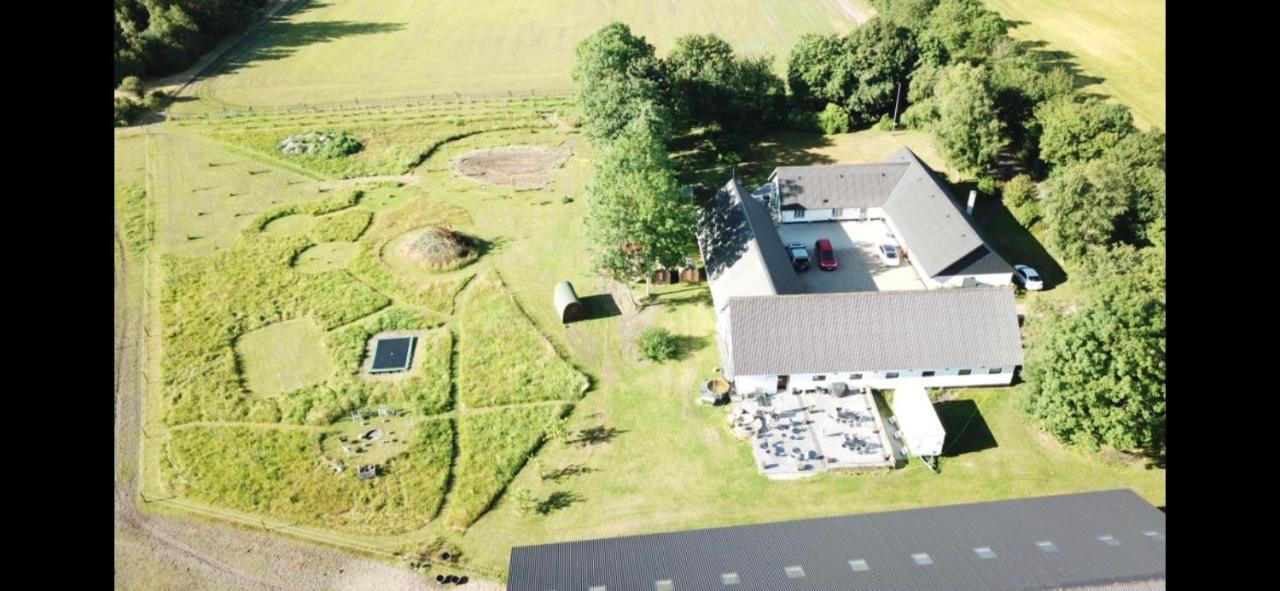 Billund-Bnb Aps Bed & Breakfast Exterior foto